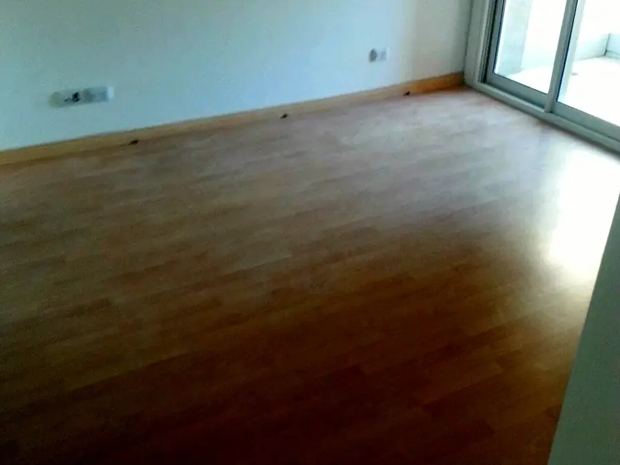 Ambiente con piso de madera